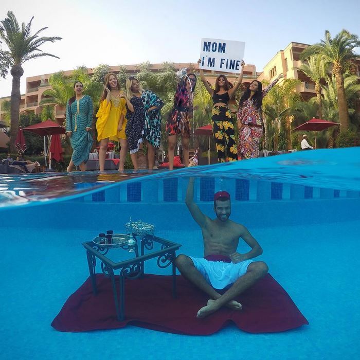 전 세계를 여행하며 엄마에게 안부를 보낸 남자 | 인스티즈