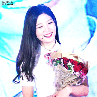 성년의날 꽃받은 꽃미소 아이오아이(ioi) 정채연 | 인스티즈