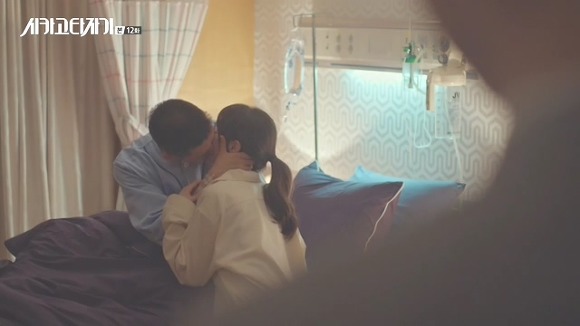 [시카고타자기] 80년간 한 여자를 사랑한 유령이 그녀에게 모습을 보이기까지 | 인스티즈