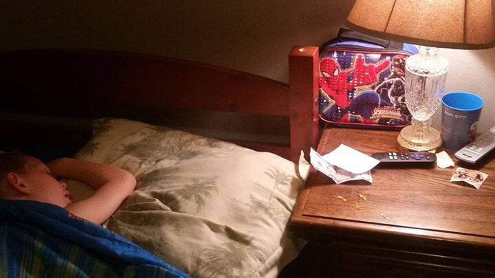 빠진 이를 머리맡에 두고가면 요정이 가져간다고믿는 딸을위한 아빠의 선물(감동주의,스윗주의) | 인스티즈