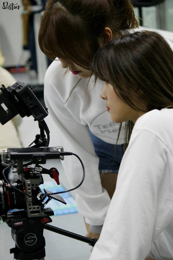 프리스틴 공카에서 풀은 커버 비하인드사진 | 인스티즈