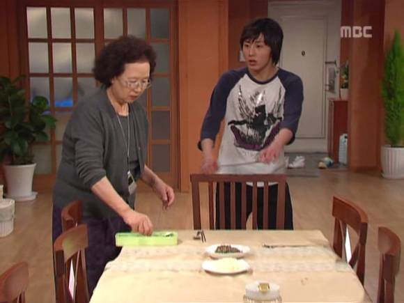 [거침없이하이킥] 온 가족의 윤호 속이기 대작전ㅋㅋㅋㅋㅋ.jpg (feat.싱가폴) | 인스티즈