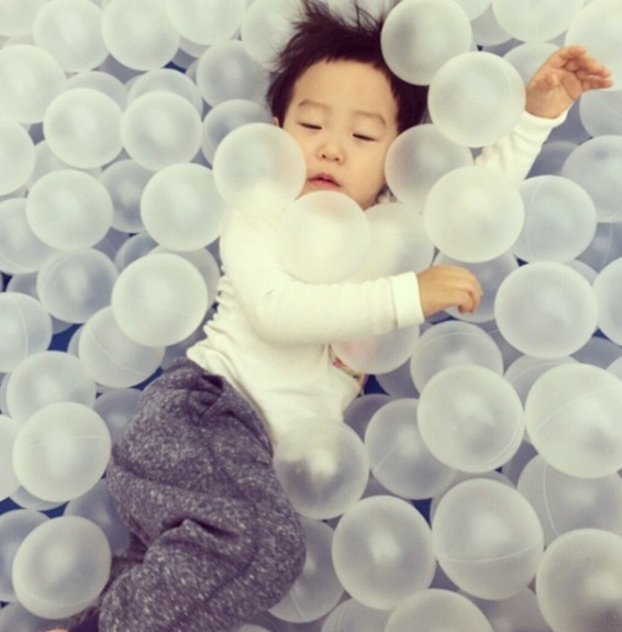 [슈퍼맨이돌아왔다] 헬리콥터 장난감에 대한 서준이의 반응 | 인스티즈