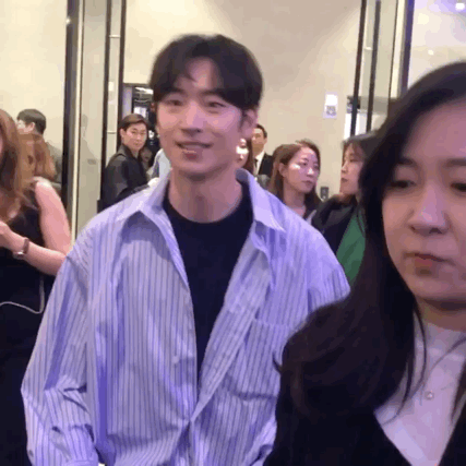 짱잘러의_여유.gif | 인스티즈