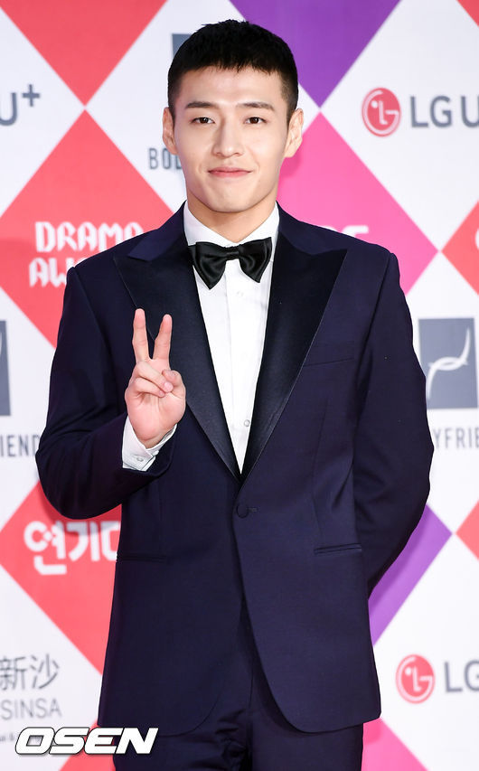 오늘자 강하늘 | 인스티즈