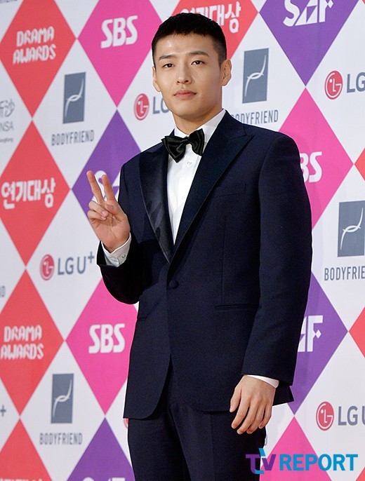 오늘자 강하늘 | 인스티즈