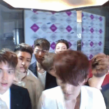 2015 SBS가요대전 360도카메라 사진.gif | 인스티즈