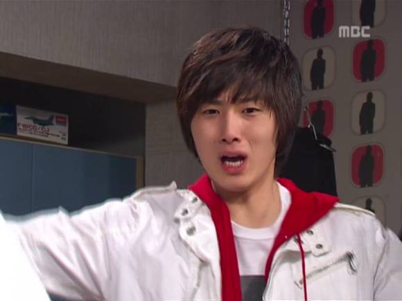 [거침없이하이킥] 온 가족의 윤호 속이기 대작전ㅋㅋㅋㅋㅋ.jpg (feat.싱가폴) | 인스티즈