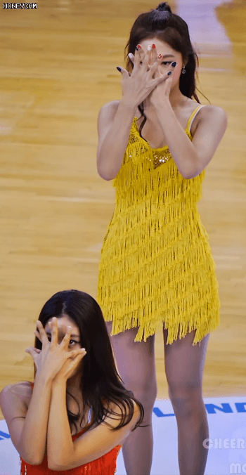 인사하는 주희씨 | 인스티즈