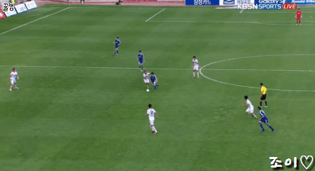 오늘자 권창훈.gif | 인스티즈