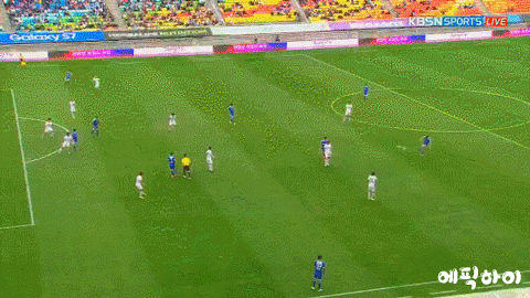 오늘자 권창훈.gif | 인스티즈