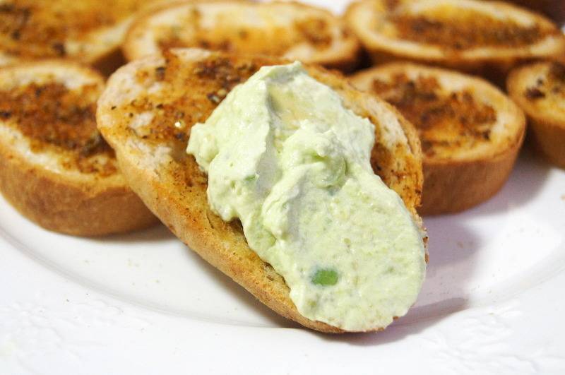 [아보카도] 유명세나 생김새에 비해 상상했던 것과 맛이 좀 다르다는 평이 많은 과일 | 인스티즈