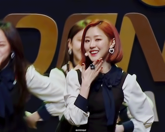 골든글러브 시상식 참석하러 간 구구단.gif | 인스티즈