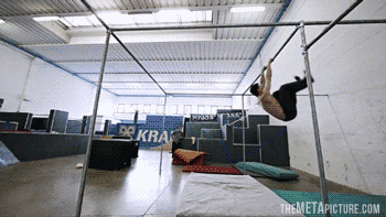 거길 왜 걸어다녀. 불편하게ㅋㅋ | 인스티즈