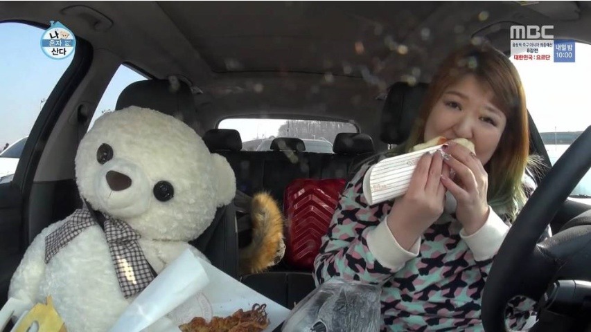 휴게소에 들른 이국주 | 인스티즈