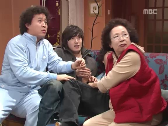 [거침없이하이킥] 멍청해서 지 돈도 못찾는 윤호 ㅋㅋㅋㅋㅋㅋㅋ.jpg | 인스티즈