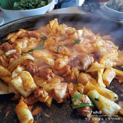 고기 먹고 가세요 닭갈비 | 인스티즈