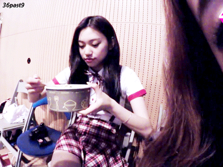 도연이와 함께하는 야식시간? 데이터조심 | 인스티즈