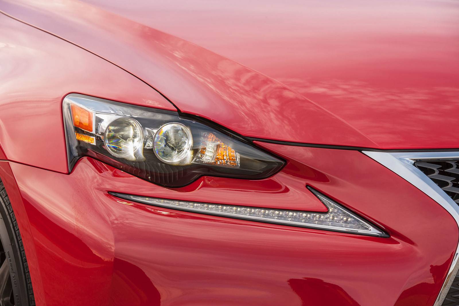 렉서스 IS 200t 한국 출시 | 인스티즈