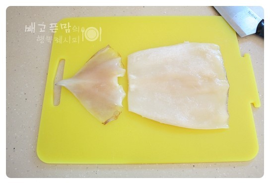 혼자보다 둘이 좋아!! 무말랭이 넣고 만든 오징어젓 | 인스티즈