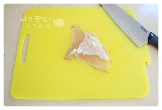 혼자보다 둘이 좋아!! 무말랭이 넣고 만든 오징어젓 | 인스티즈