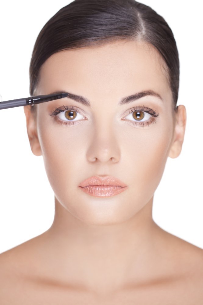 어울리기 쉽지않은 눈썹 | 인스티즈