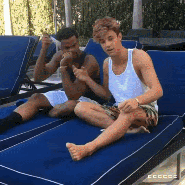 딸들을 보는 다른 남자의 시선 vs 아빠의 시선 | 인스티즈