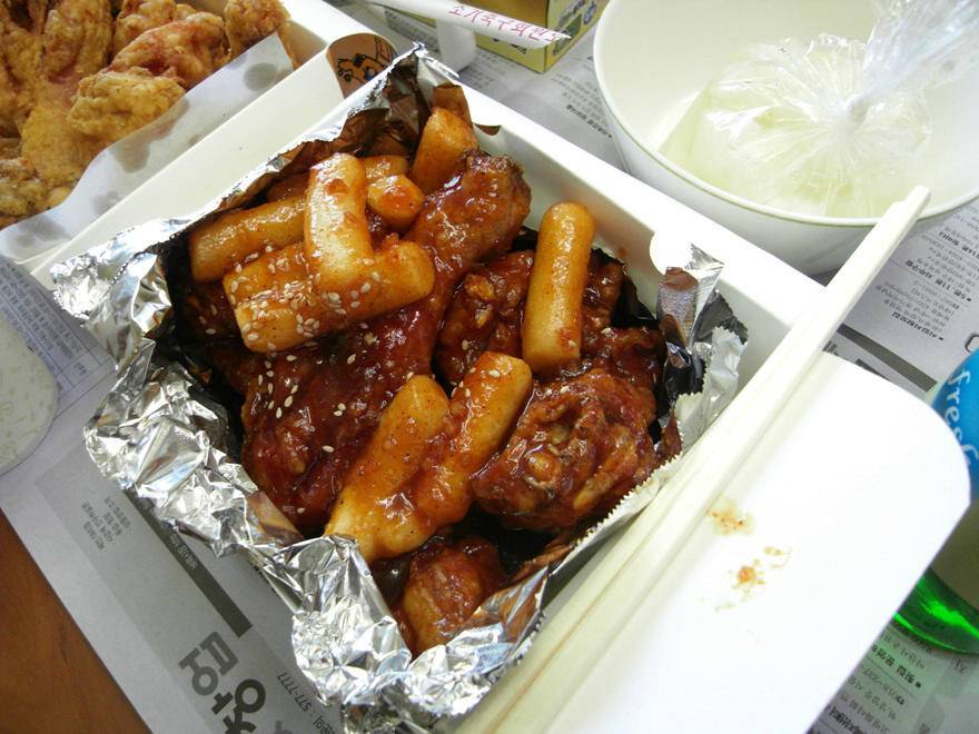 피자찌끄래기가 치느님과 라이벌이라 하는게 어이없는 이유.jpg | 인스티즈