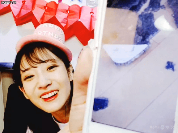 체중계를 팍 하고 쳤더니 박살냈다는 러블리즈 지애 ㅋㅋ | 인스티즈