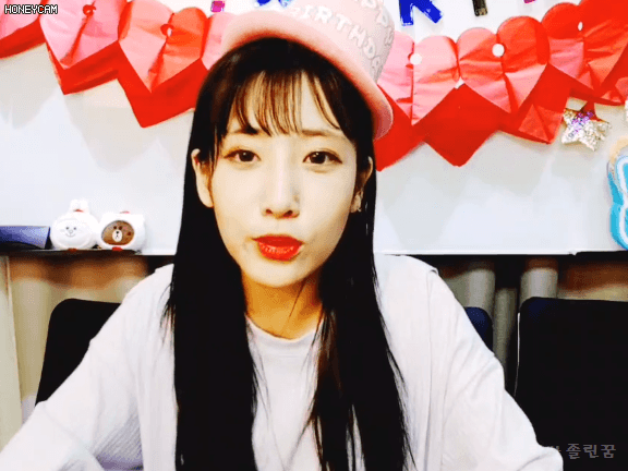 체중계를 팍 하고 쳤더니 박살냈다는 러블리즈 지애 ㅋㅋ | 인스티즈