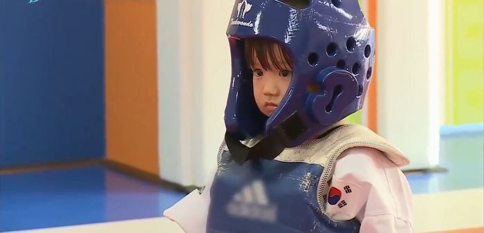 [오마이베이비] 누나랑 싸우기 싫은 태오 (feat. 누나지킴이) | 인스티즈