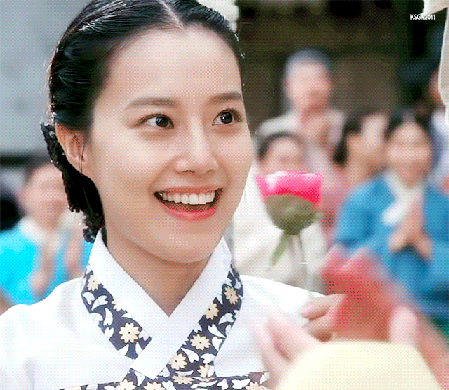 꽃이 예쁜가요 제가 예쁜가요 (고전시가) | 인스티즈