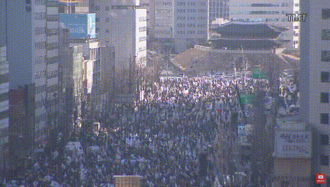 태극기집회 상황.gif | 인스티즈