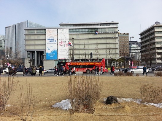  설날에 아재주제에 광화문에서 소녀만난게 자랑.jarang | 인스티즈