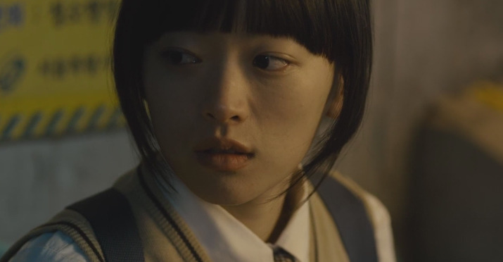 보고 나면 후유증이 너무 어마어마해서 두번은 못보는 영화 한공주 캡쳐 | 인스티즈