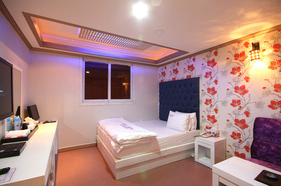 사귄지 얼마 안된 애인이 이런말을 한다면 당신의반응은? | 인스티즈