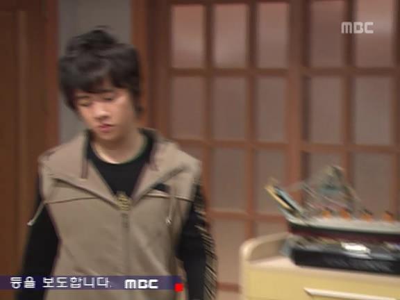 [거침없이하이킥] 사람 되다 만 윤호 ㅋㅋㅋㅋㅋ.jpg | 인스티즈