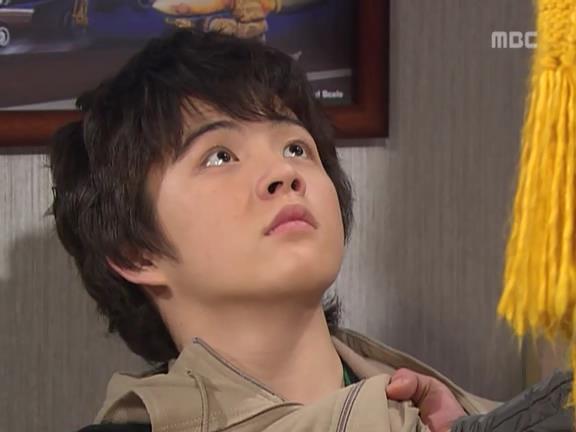 [거침없이하이킥] 사람 되다 만 윤호 ㅋㅋㅋㅋㅋ.jpg | 인스티즈