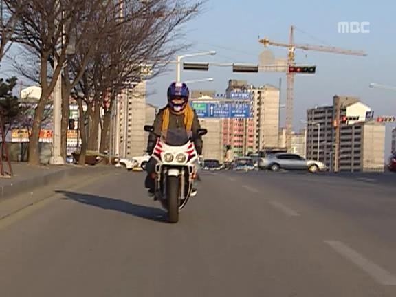 [거침없이하이킥] 사람 되다 만 윤호 ㅋㅋㅋㅋㅋ.jpg | 인스티즈