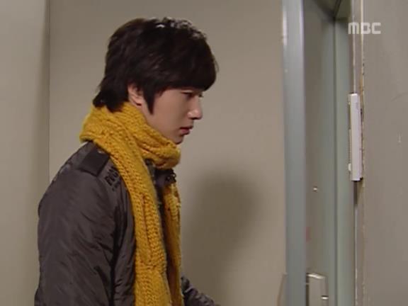 [거침없이하이킥] 사람 되다 만 윤호 ㅋㅋㅋㅋㅋ.jpg | 인스티즈