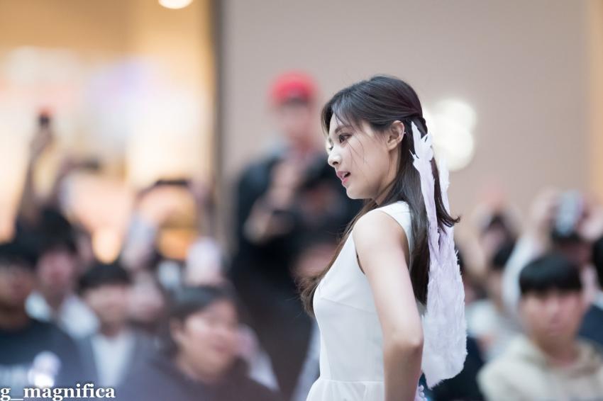 레전드 찍은 쯔위..jpg | 인스티즈