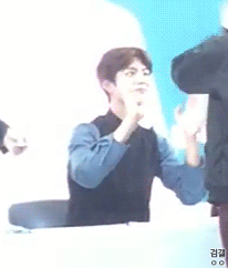 팬한테 거절당하는 연예인들.gif | 인스티즈