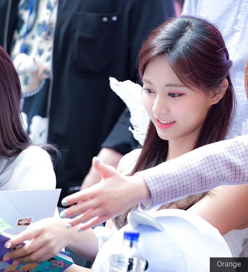 레전드 찍은 쯔위..jpg | 인스티즈