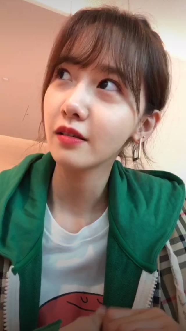 5/30 팬들한테 축하 많이 받아서 고맙다는 윤아.jpg | 인스티즈