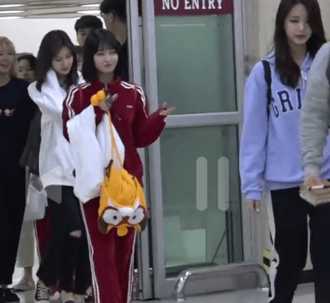 트와이스 모모 공항에서 일어났던일 | 인스티즈