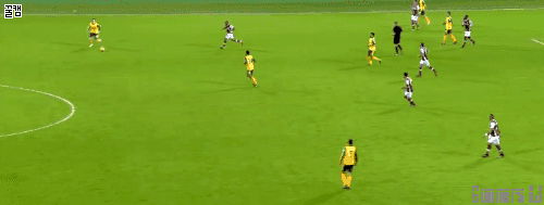 오늘자, 알렉시스 산체스 헤트트릭.. | 인스티즈