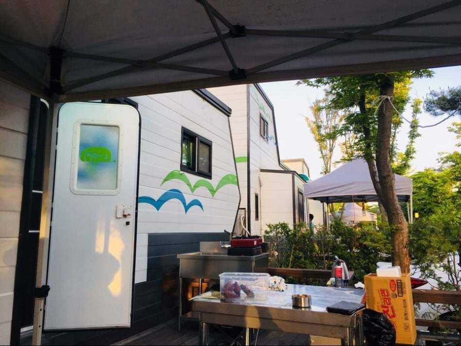 취미로 요리하는 31살 남자의 카라반 캠핑 | 인스티즈