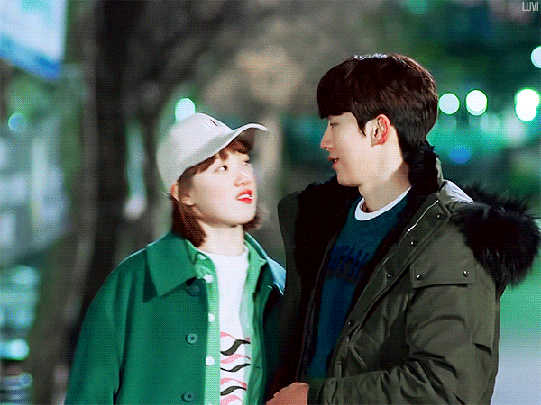 [역도요정김복주] 청량미 넘치던 체대생들의 캠퍼스 로맨스 드라마.gif | 인스티즈