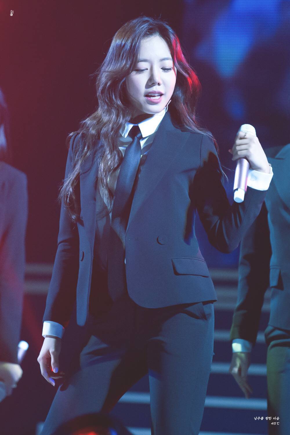 [에이핑크] 아침부터 후덥지근해서 남주 | 인스티즈