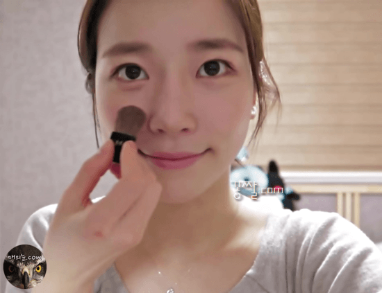 세안후 화장하는 코코소리 소리의 미모 ㄷㄷ.gif | 인스티즈